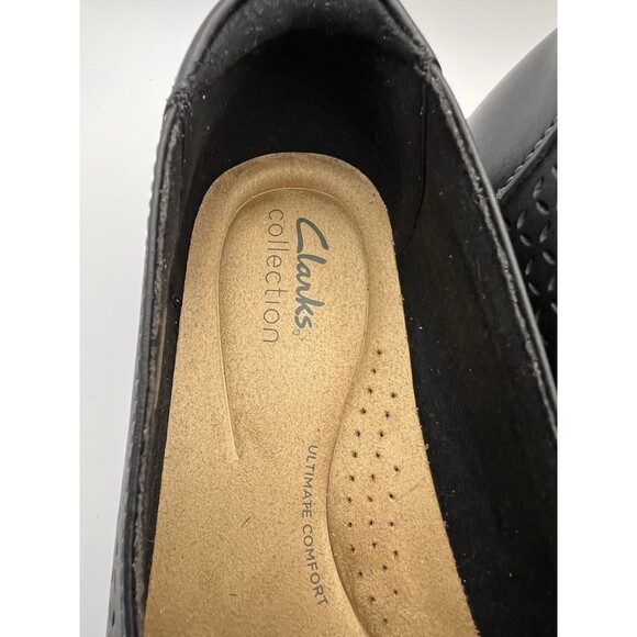 Clarks Cora Iris Loafer womens US 9 Wide Black Leather Slip On 1 inch heel New - Picture 3 of 13